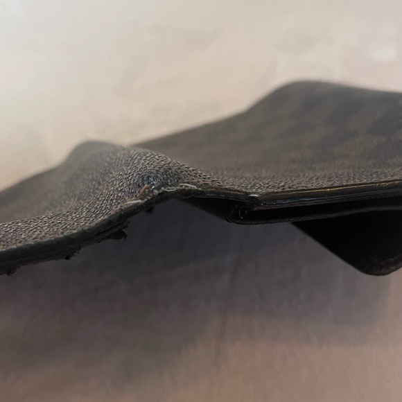 Authentic Louis Vuitton Long Wallet - Picture 8 of 11